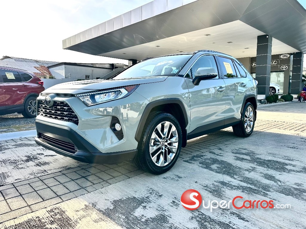 2020 Toyota RAV4 XLE Premium