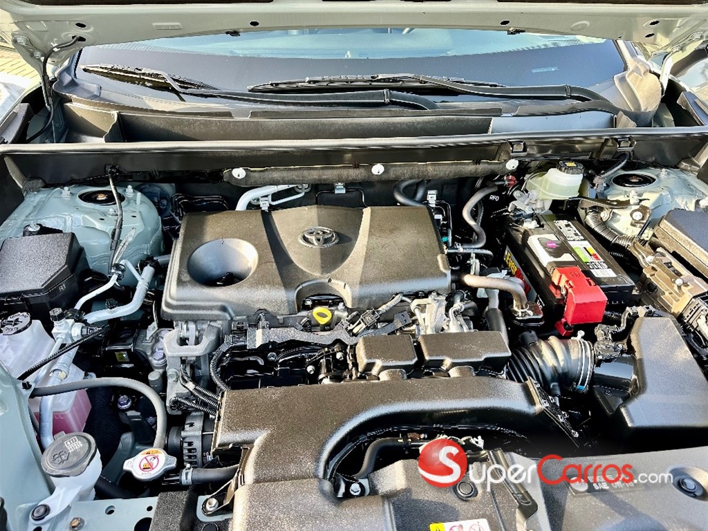 2020 Toyota RAV4 XLE Premium — foto 11 / 12