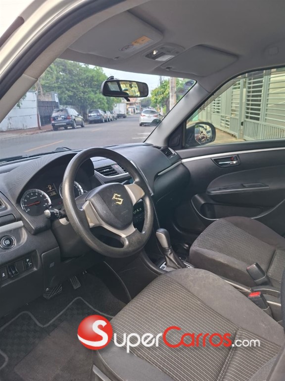 2016 Suzuki Swift — foto 2 / 8