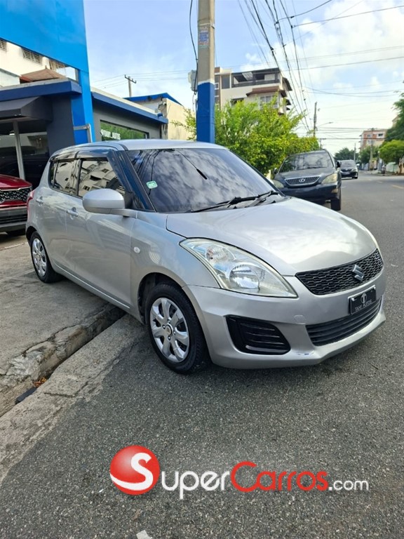 2016 Suzuki Swift — foto 4 / 8