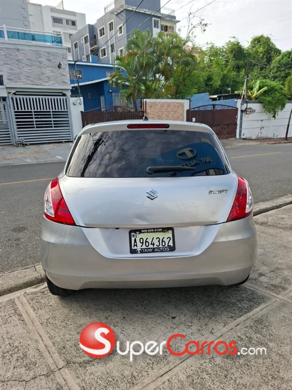 2016 Suzuki Swift — foto 8 / 8