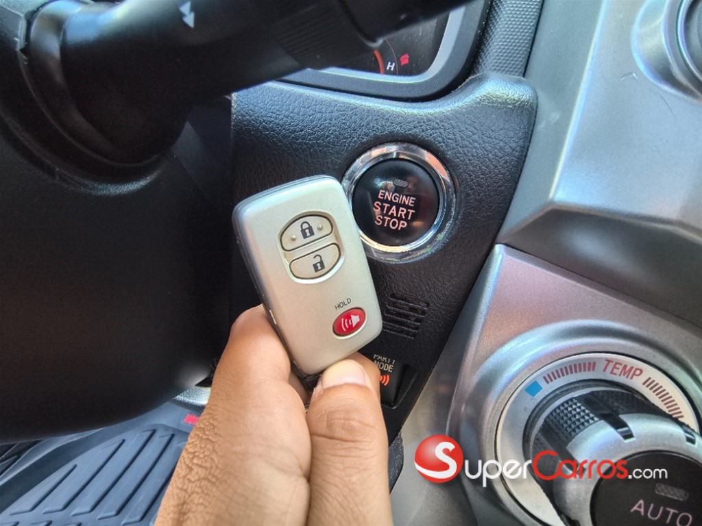 2011 Toyota 4 Runner Limited — foto 11 / 12