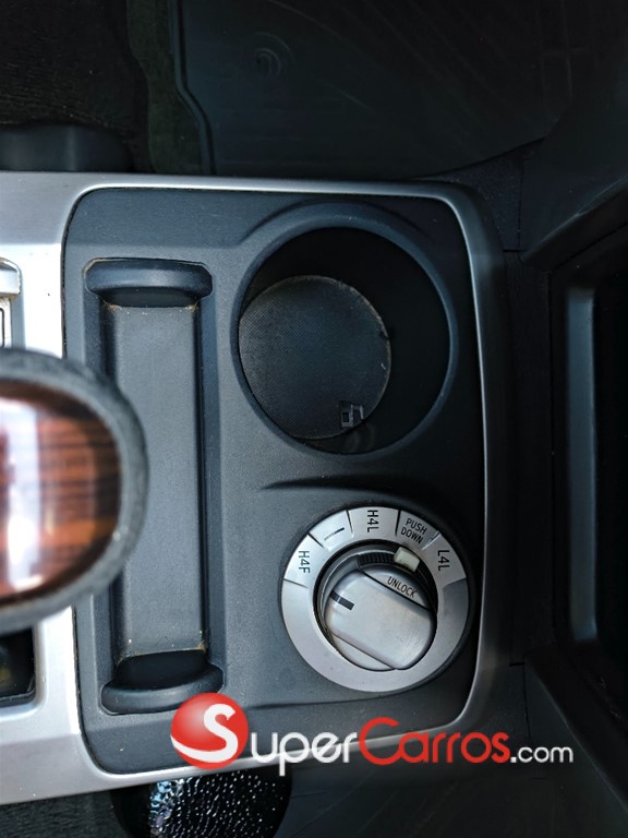 2014 Toyota 4 Runner Limited — foto 12 / 12