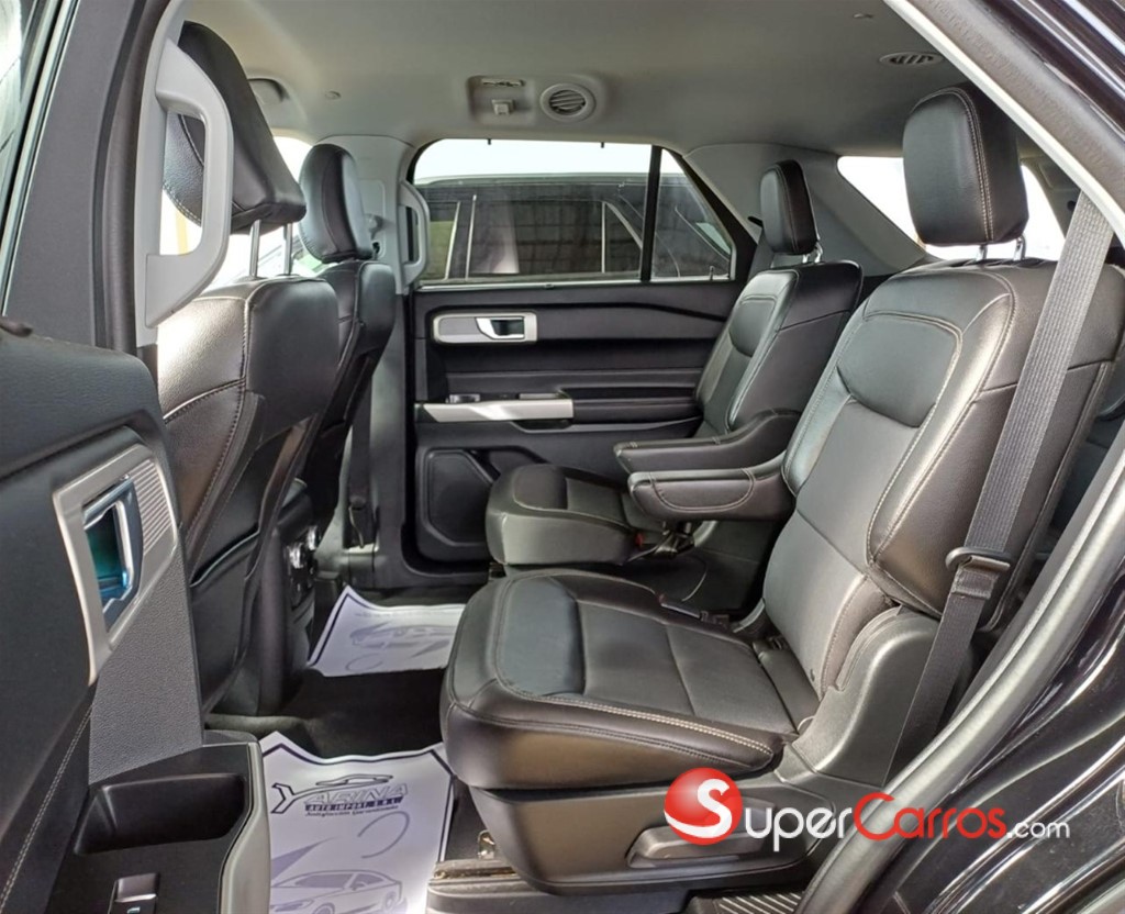 2022 Ford Explorer Limited Hybrid — foto 11 / 12