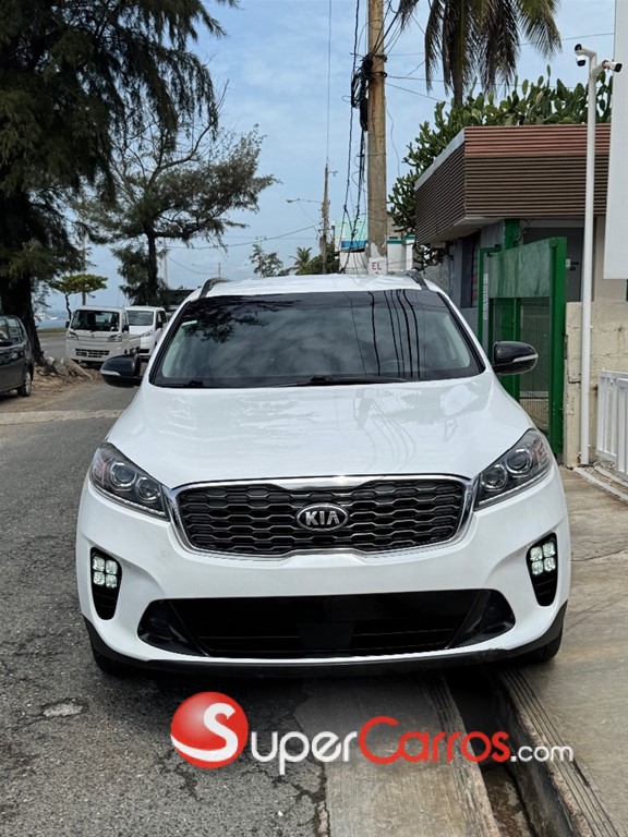 2020 Kia Sorento S — foto 3 / 12