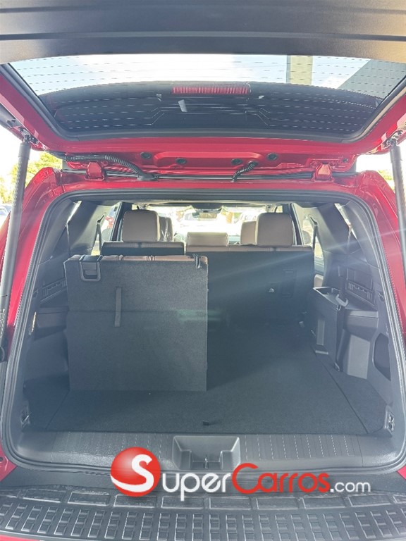 2026 Toyota 4 Runner Limited — foto 10 / 11