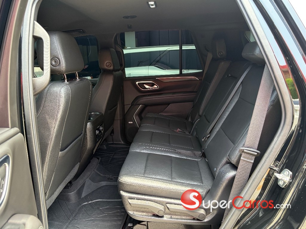 2021 Chevrolet Tahoe LT — foto 8 / 9