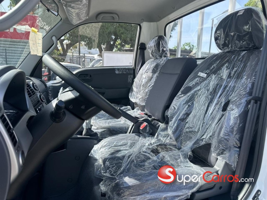 2027 Kia K-2700 — foto 3 / 10