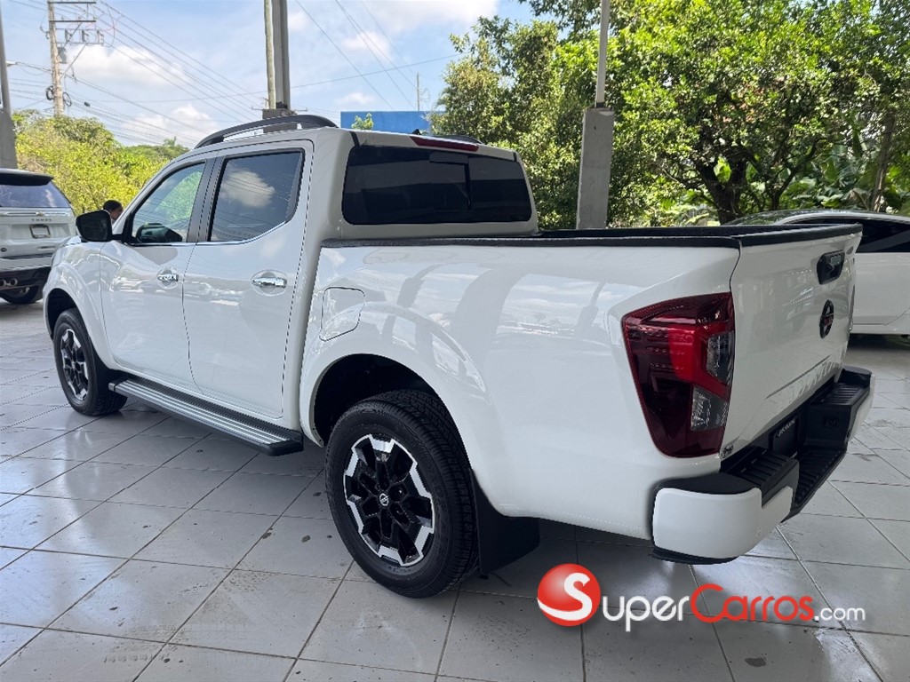 2024 Nissan Navara — foto 6 / 10