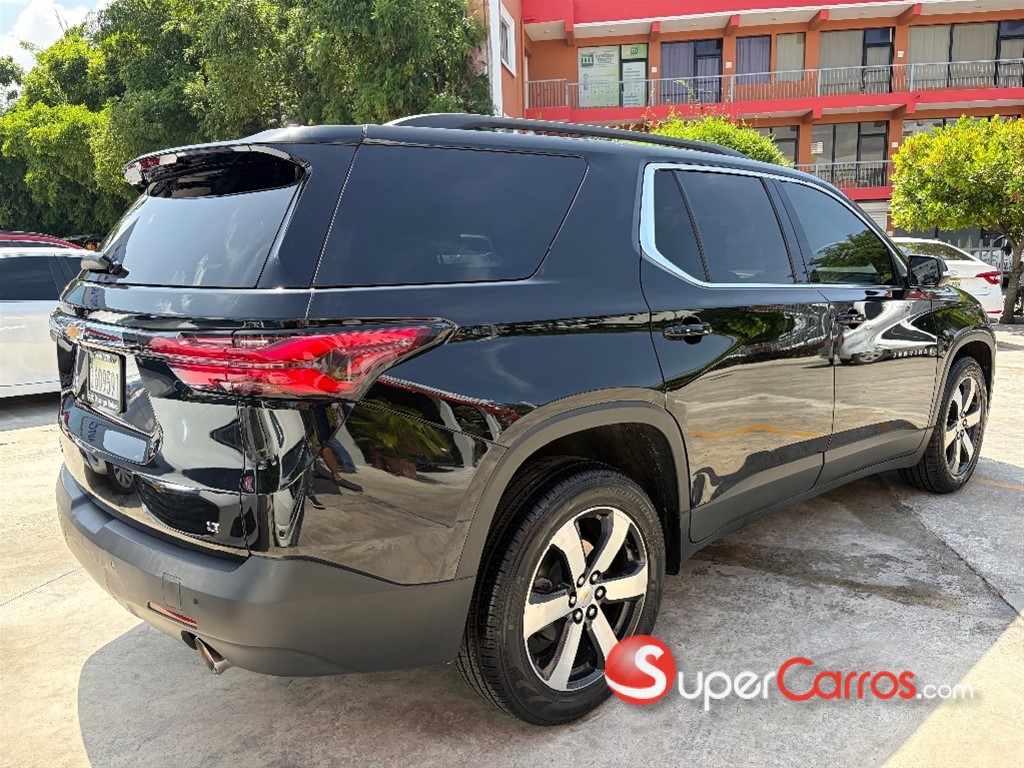 2022 Chevrolet Traverse LT — foto 5 / 10