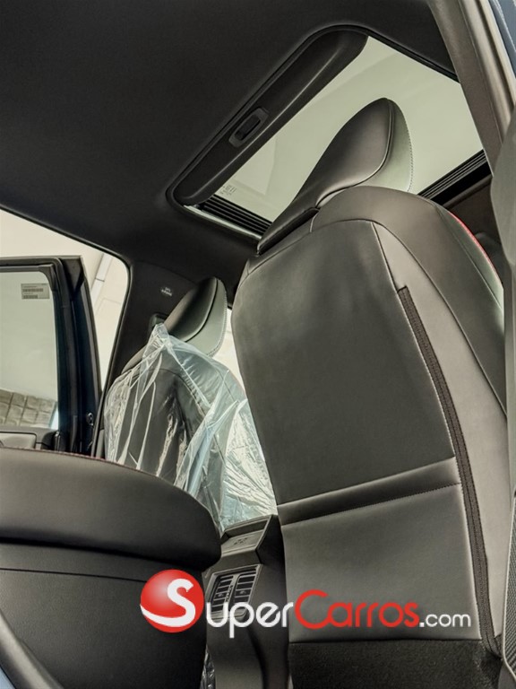 2027 Toyota RAV4 GR Sport — foto 8 / 10