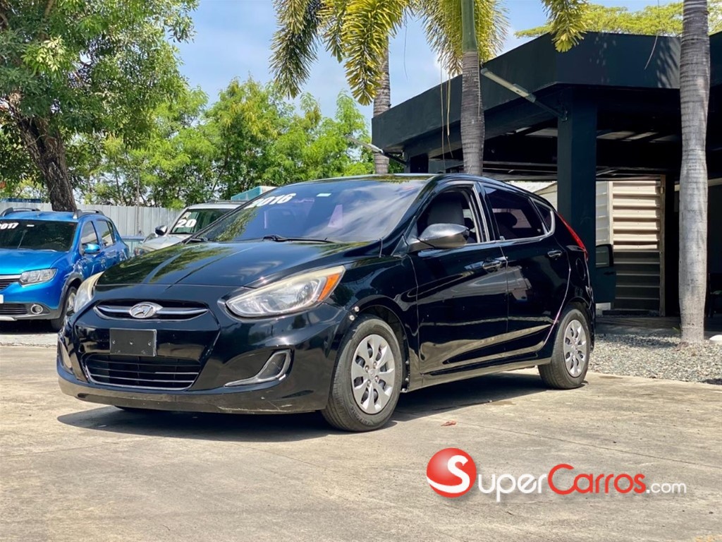 2016 Hyundai Accent SE — foto 7 / 9