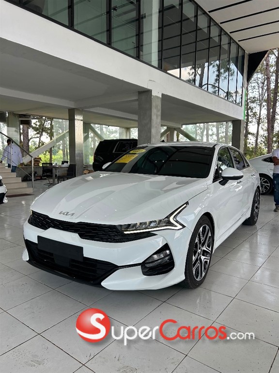 2022 Kia K-5 Deluxe
