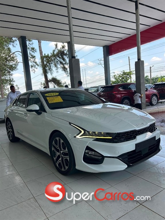 2022 Kia K-5 Deluxe — foto 2 / 9