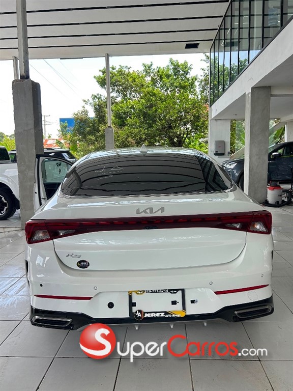 2022 Kia K-5 Deluxe — foto 6 / 9
