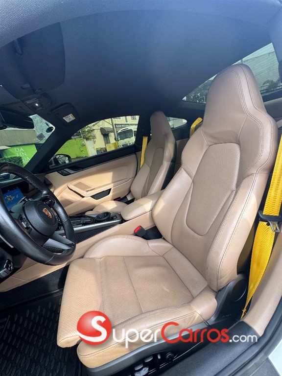 2020 Porsche 911 Carrera S — foto 10 / 10