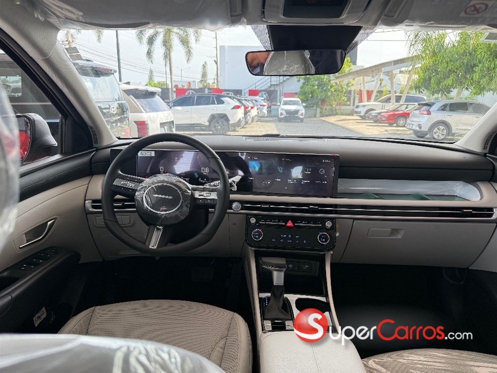 2026 Hyundai Tucson Signature — foto 10 / 10