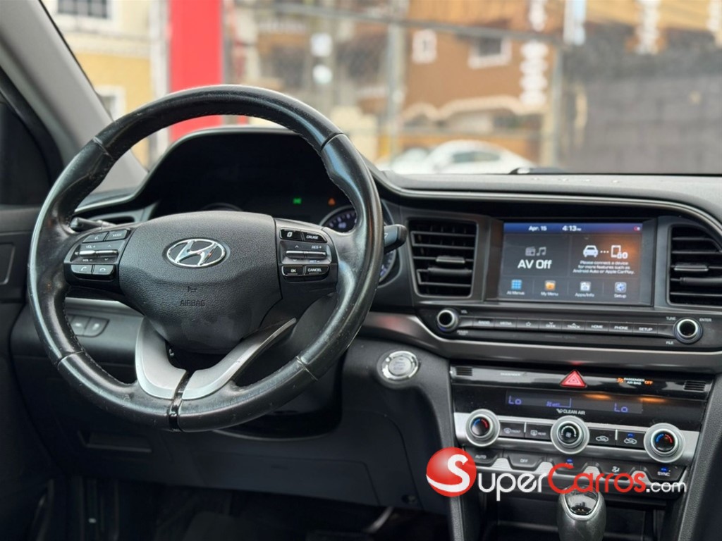 2020 Hyundai Elantra Value Edition — foto 7 / 9