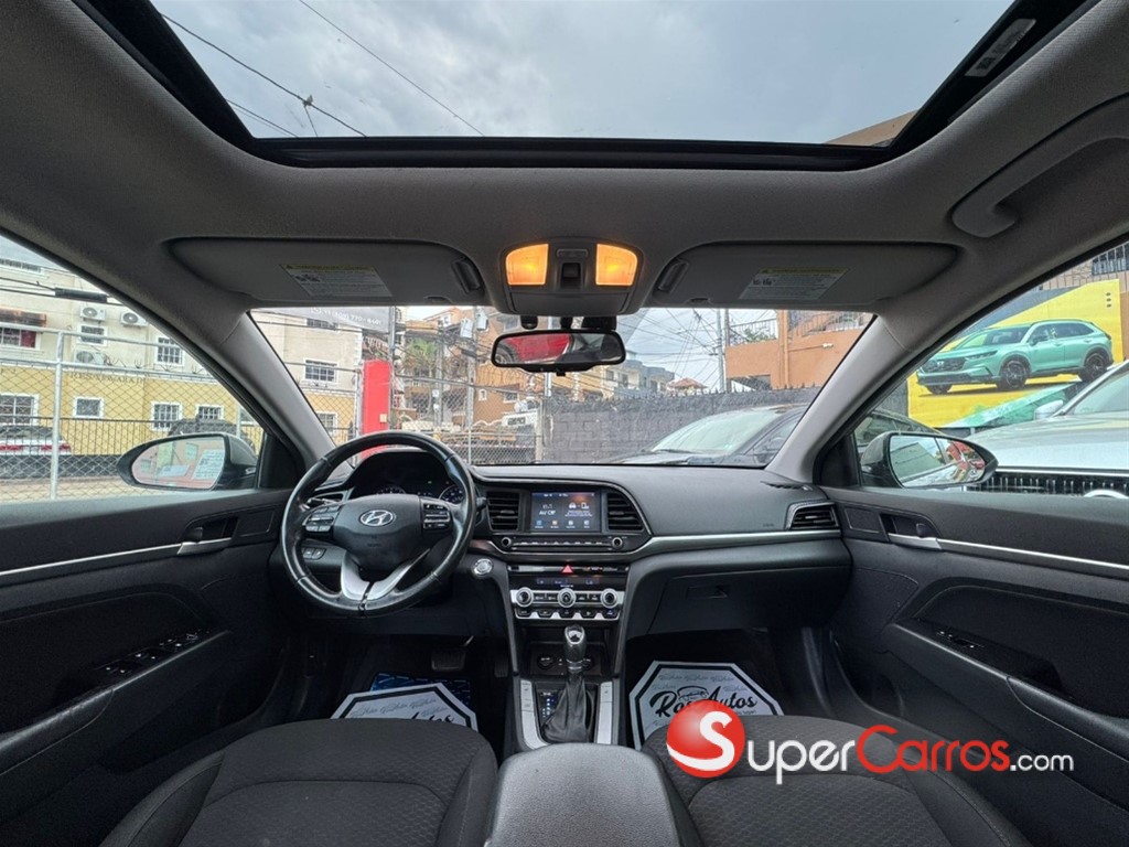 2020 Hyundai Elantra Value Edition — foto 9 / 9