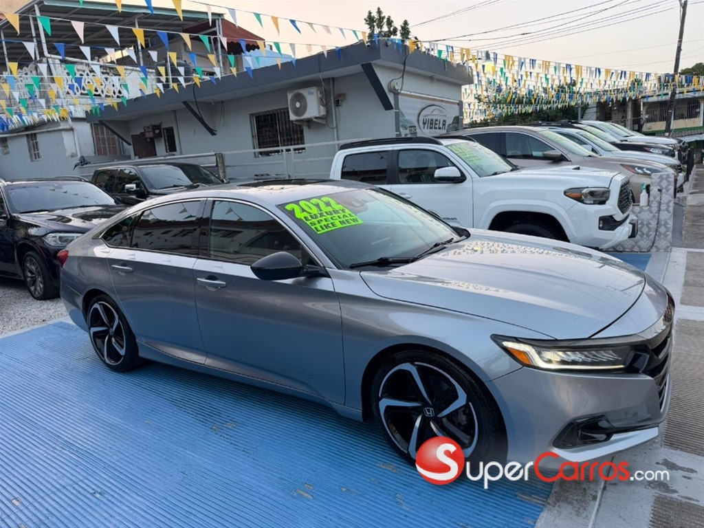 2022 Honda Accord Sport 2.0T — foto 2 / 10