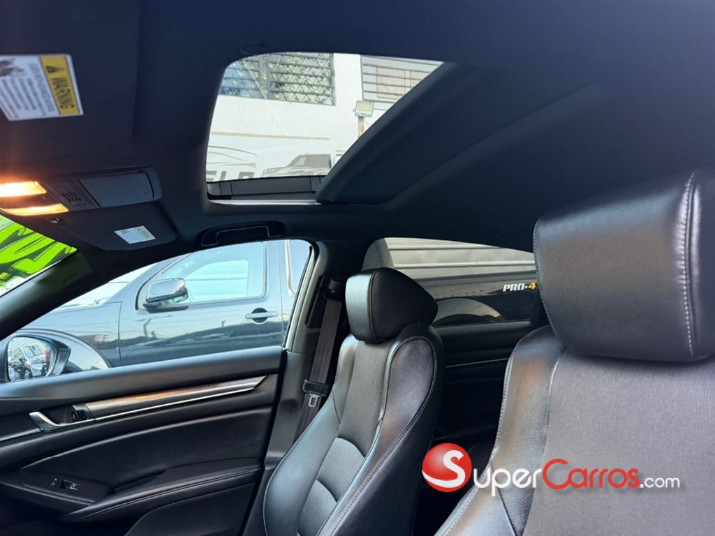 2022 Honda Accord Sport 2.0T — foto 9 / 10