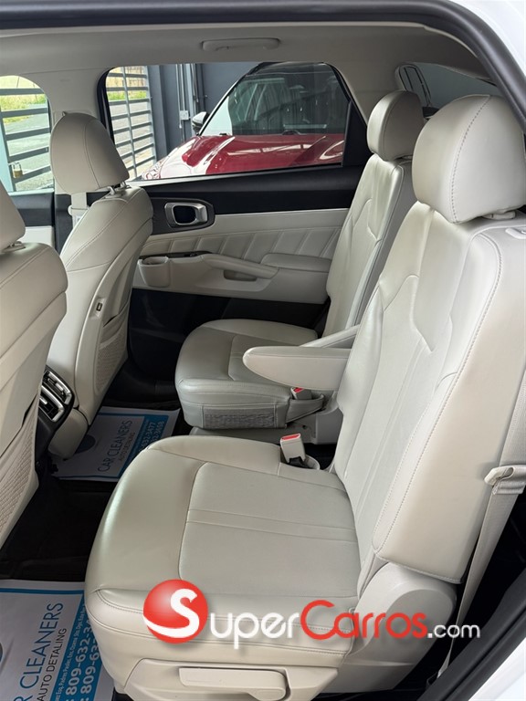 2021 Kia Sorento SX — foto 6 / 9