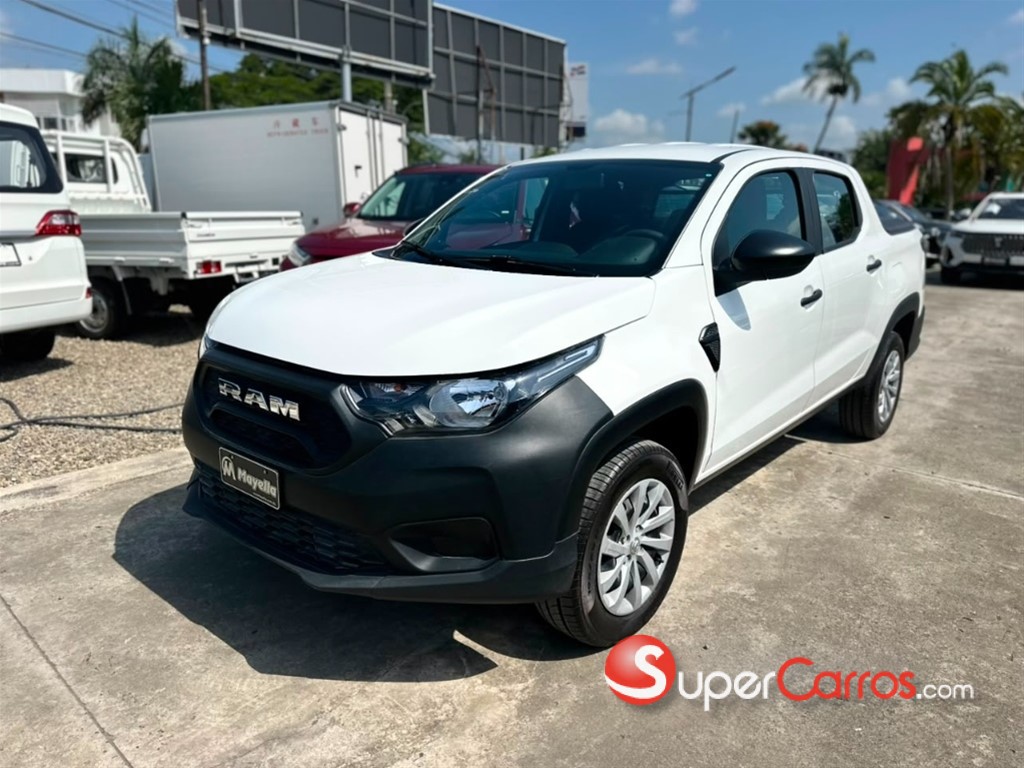 2026 Ram 700 SLT — foto 3 / 9