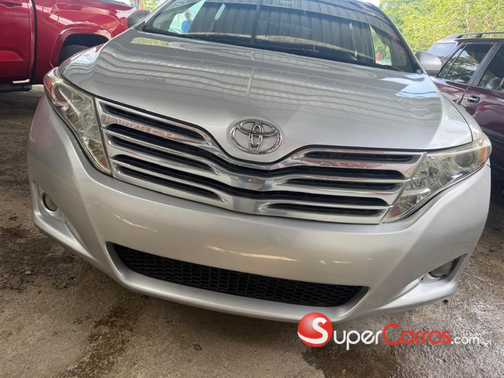 2010 Toyota Venza — foto 3 / 8