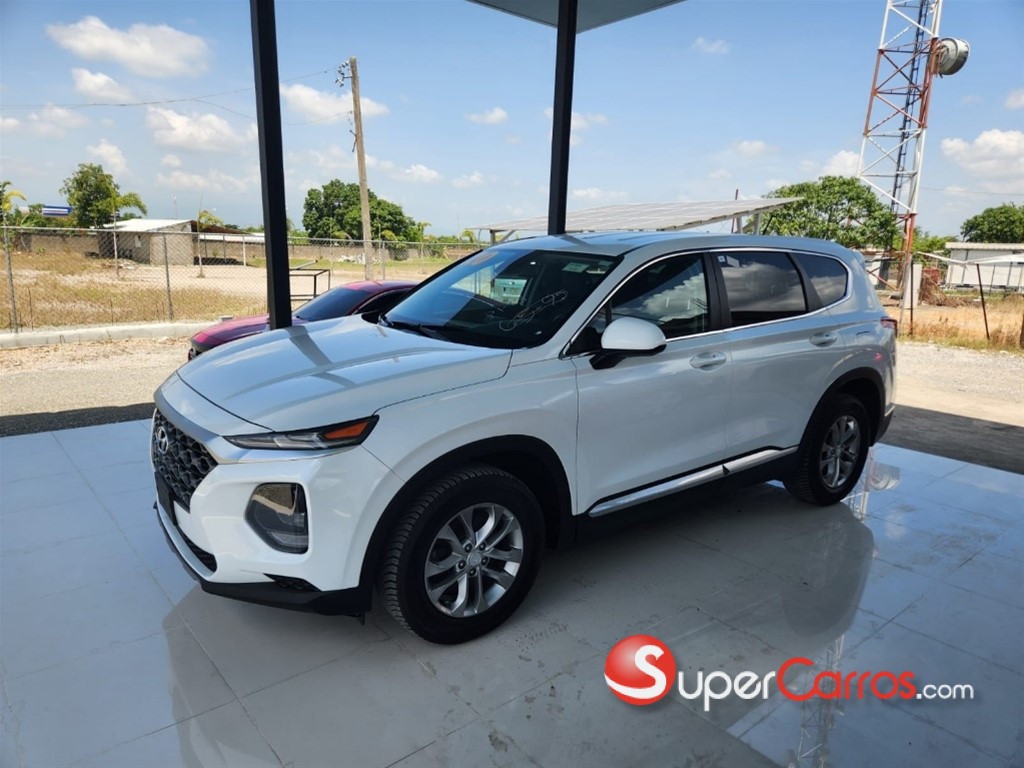 2020 Hyundai Santa Fe SE