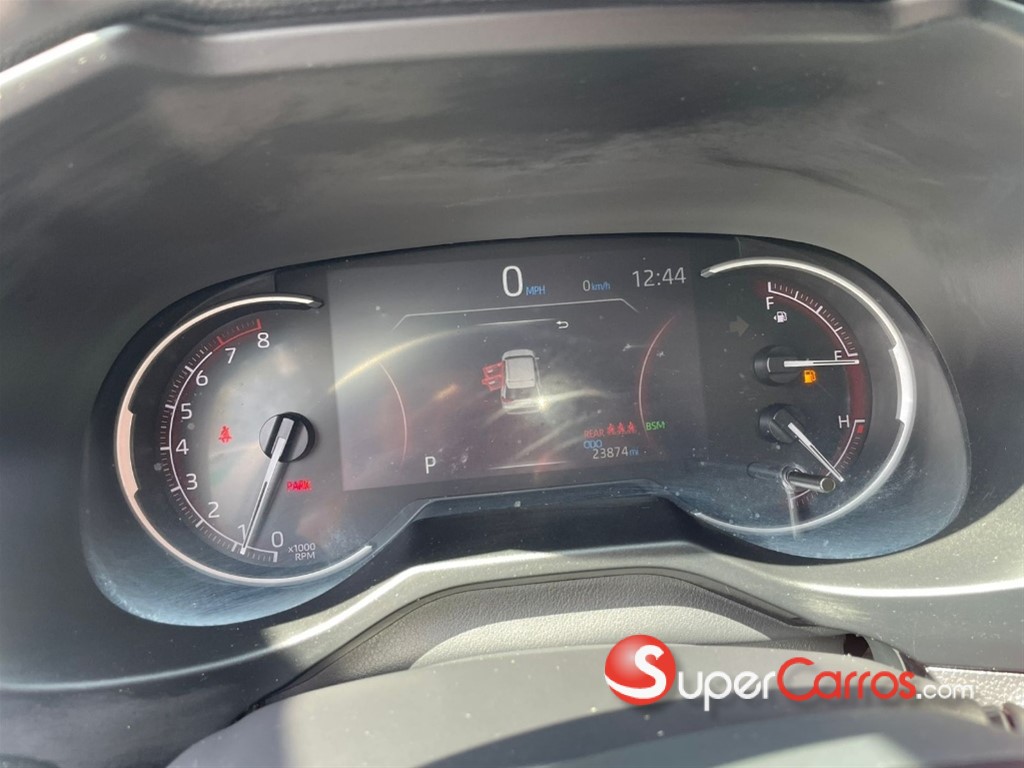 2025 Toyota RAV4 XLE Premium — foto 11 / 11