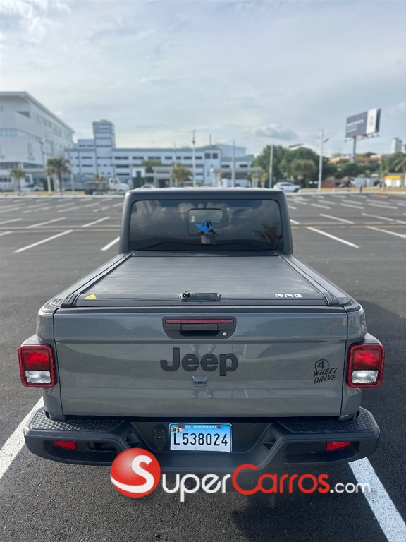 2020 Jeep Gladiator Willys — foto 5 / 11
