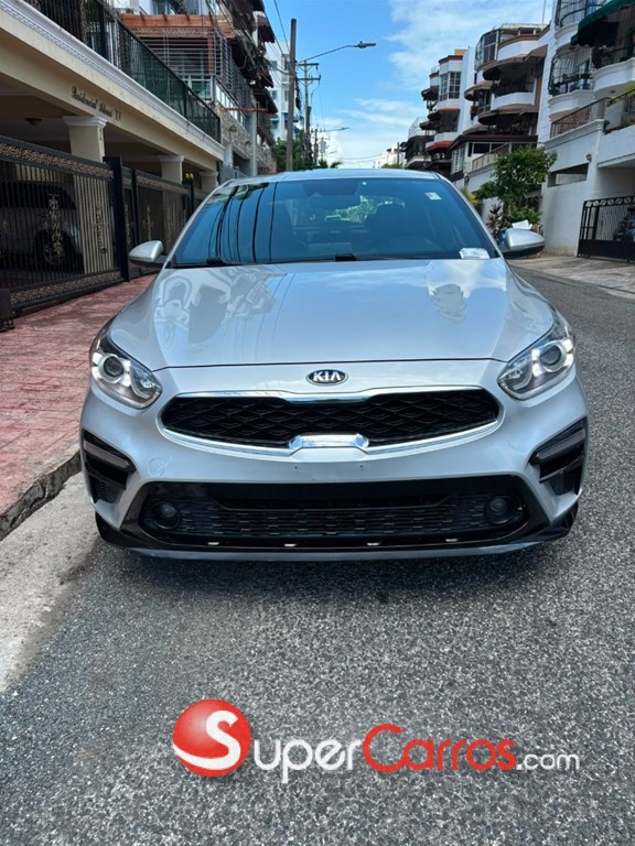 2020 Kia Forte LXS — foto 4 / 9