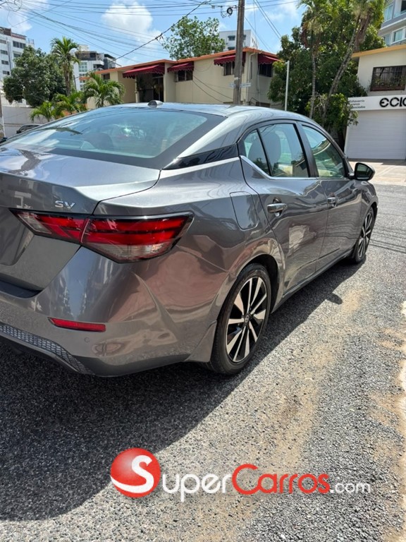 2021 Nissan Sentra SV — foto 7 / 8