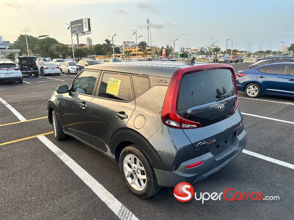 2021 Kia Soul LX — foto 6 / 9