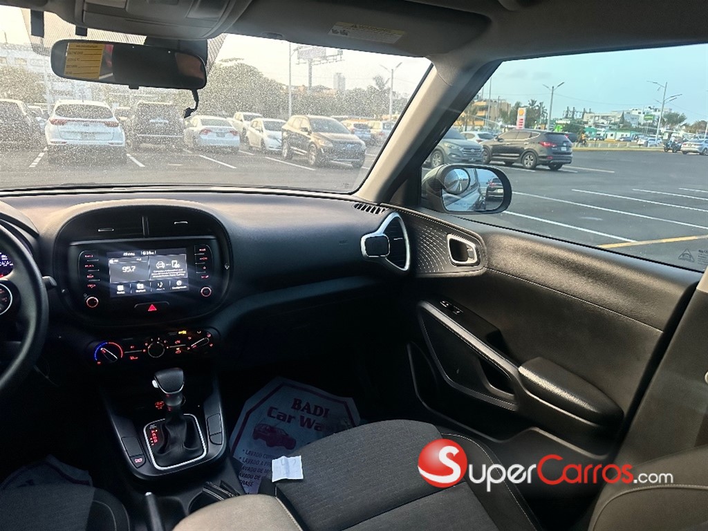 2021 Kia Soul LX — foto 9 / 9