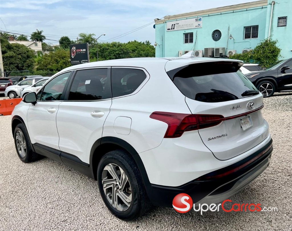 2021 Hyundai Santa Fe SE — foto 6 / 12