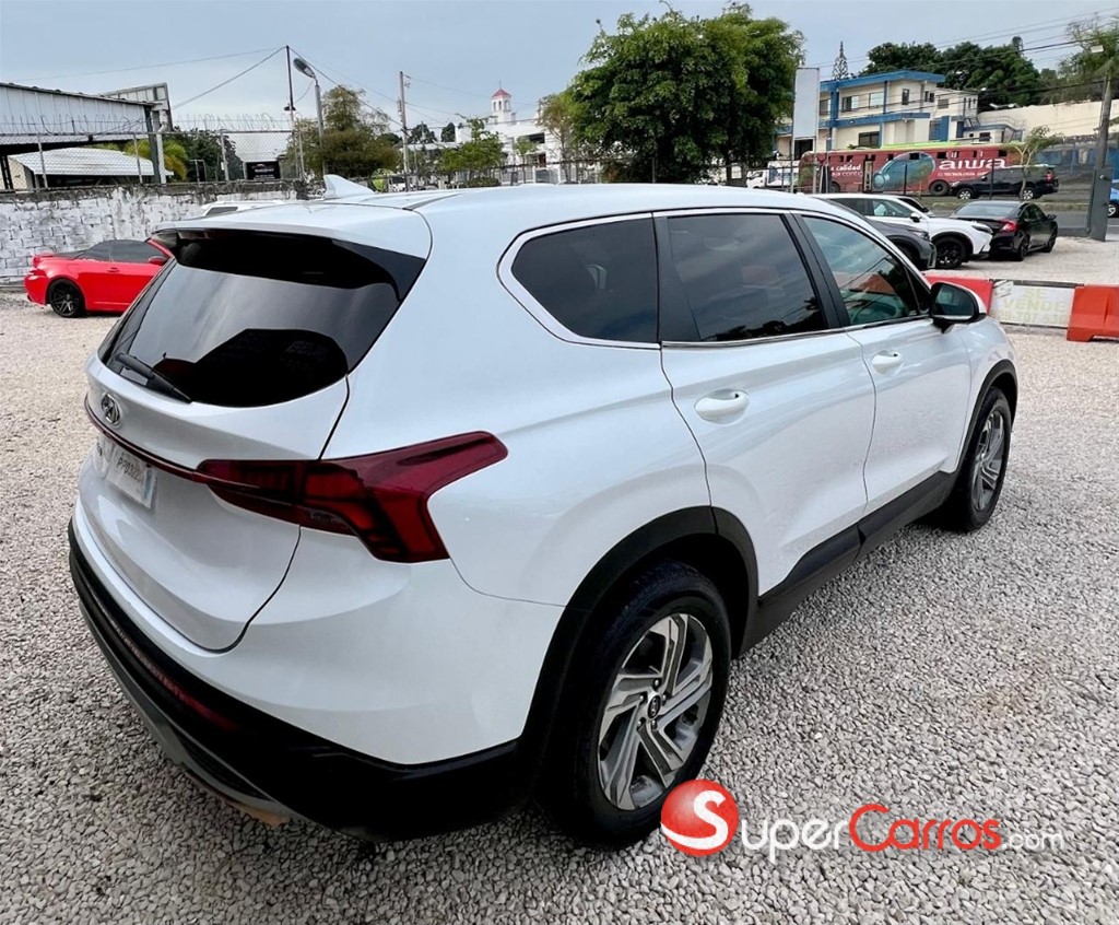 2021 Hyundai Santa Fe SE — foto 7 / 12