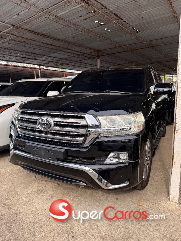 2018 Toyota Land Cruiser 200 VX-R