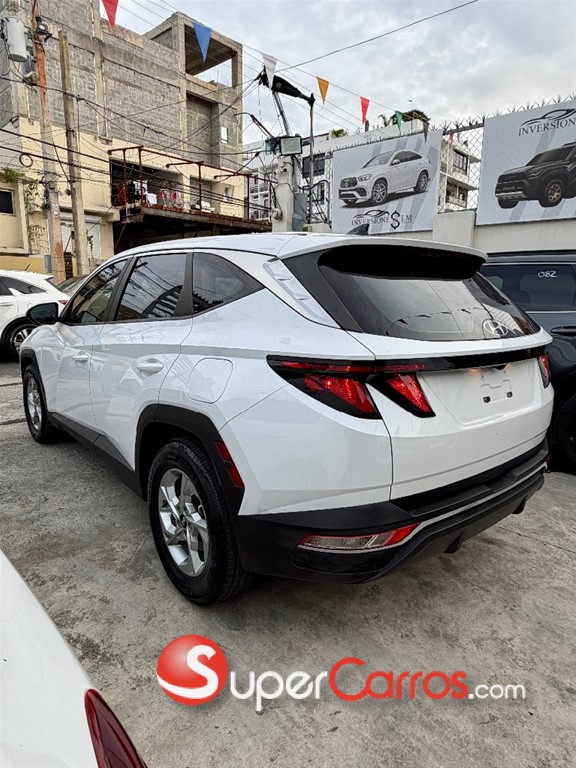 2022 Hyundai Tucson SE — foto 5 / 12