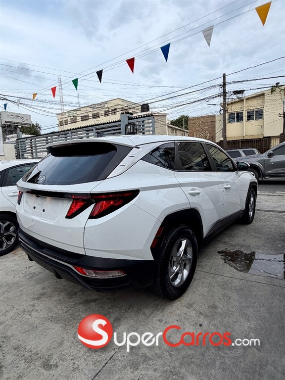 2022 Hyundai Tucson SE — foto 7 / 12