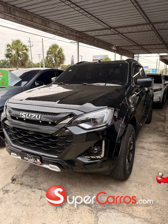 2025 Isuzu DMAX LSE