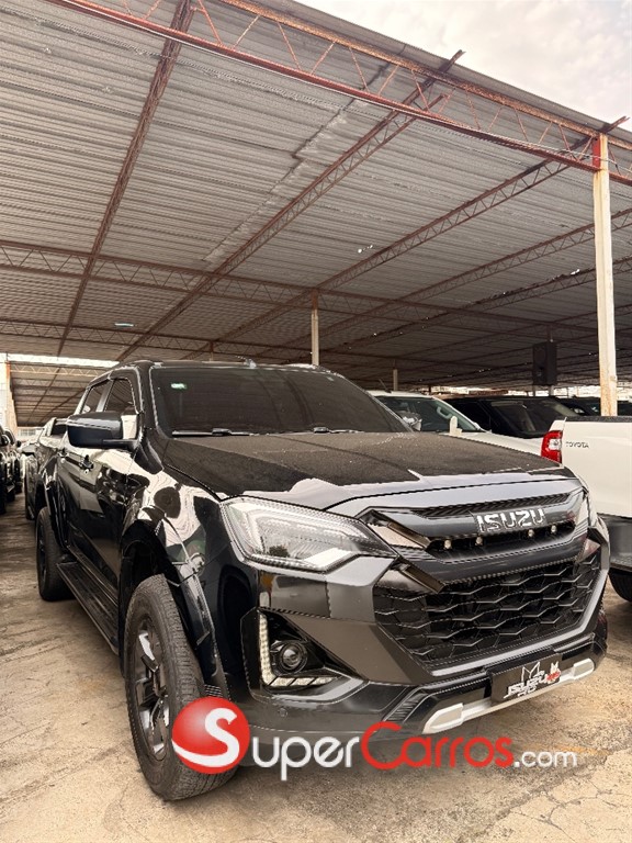2025 Isuzu DMAX LSE — foto 2 / 6