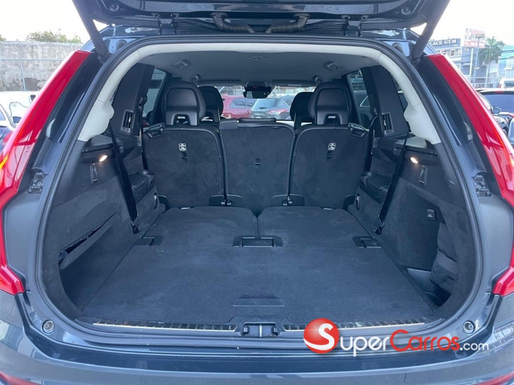 2018 Volvo XC90 Momentum T6 — foto 7 / 11