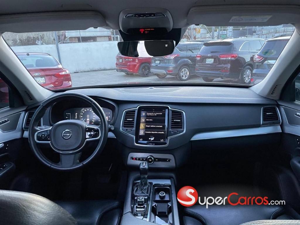 2018 Volvo XC90 Momentum T6 — foto 9 / 11
