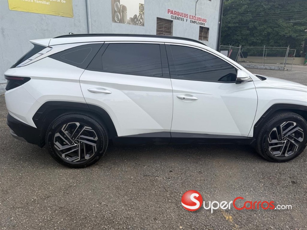 2025 Hyundai Tucson LIMITED — foto 2 / 6