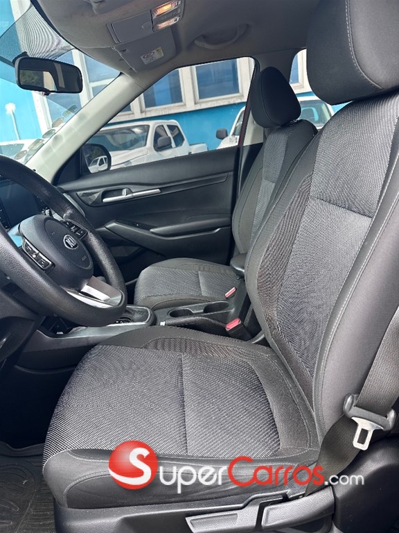 2021 Kia Seltos LX — foto 8 / 8