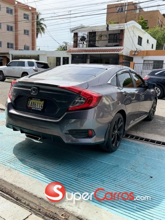 2019 Honda Civic Sport — foto 9 / 12