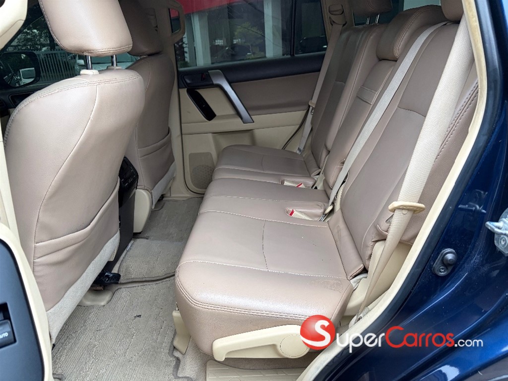 2014 Toyota Land Cruiser Prado TXL — foto 6 / 8