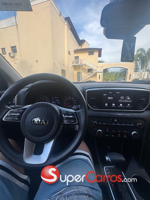 2020 Kia Sportage LX — foto 11 / 12