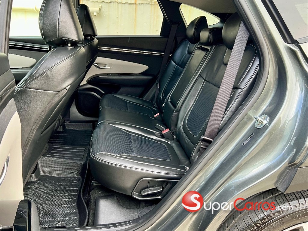 2022 Hyundai Tucson SEL Plus — foto 7 / 12